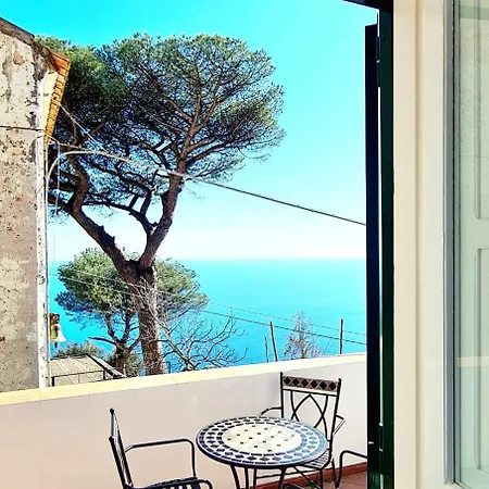 Blu Costiera Apartman *