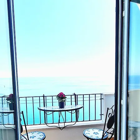 Blu Costiera Apartment *