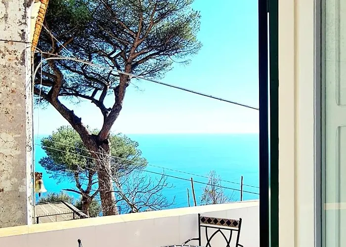 Blu Costiera Apartment *