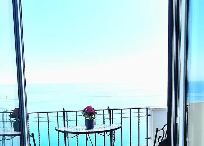 Blu Costiera Apartment *